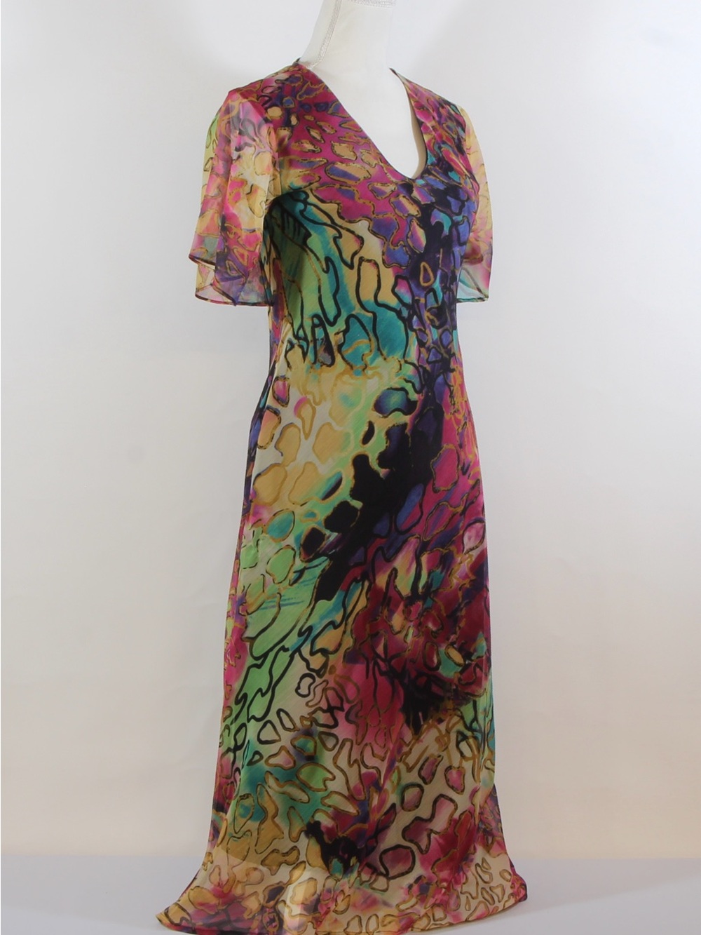 The Pyramid Collection Multicolor V-Neck Midi Dress - Picture 4 of 5